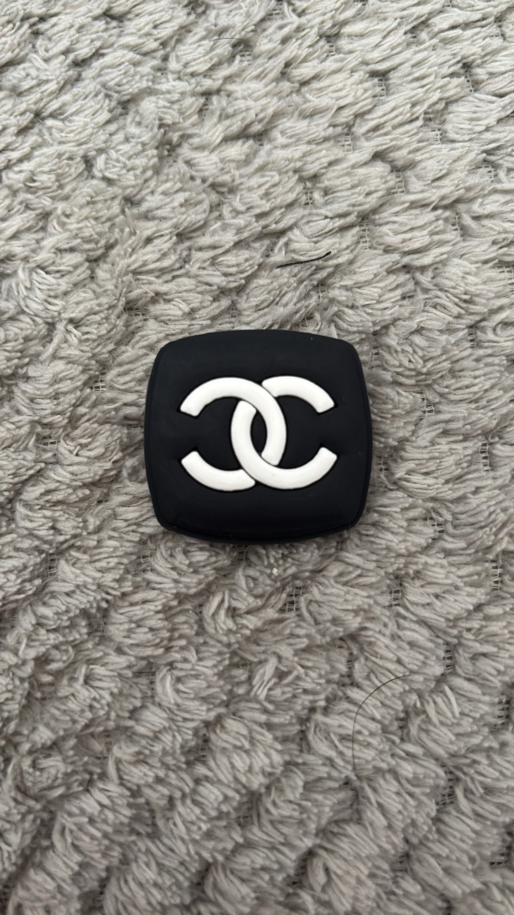 Pins CC Noir & Blanc